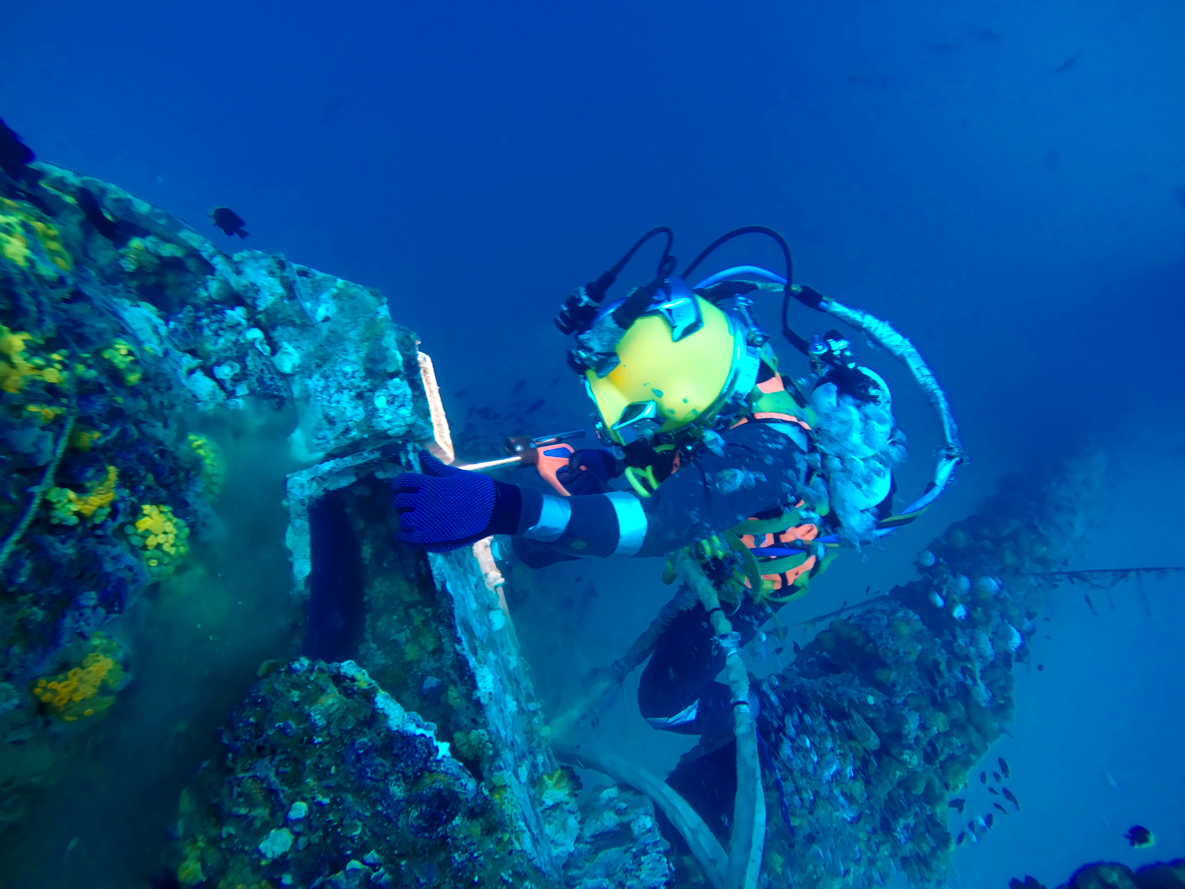 Diver performing underwater inspection